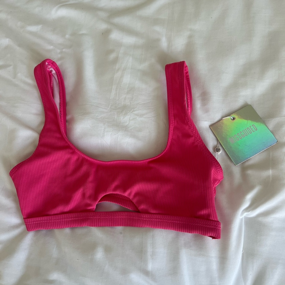 Ribbed pink bikini top 🎀